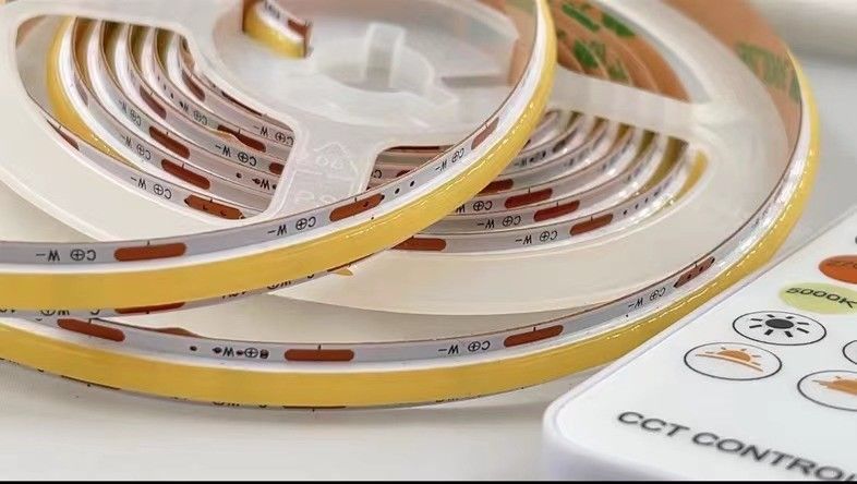 90 CRI COB 560leds CCT Dimmable LED Strip 8mm PCB per risparmio energetico