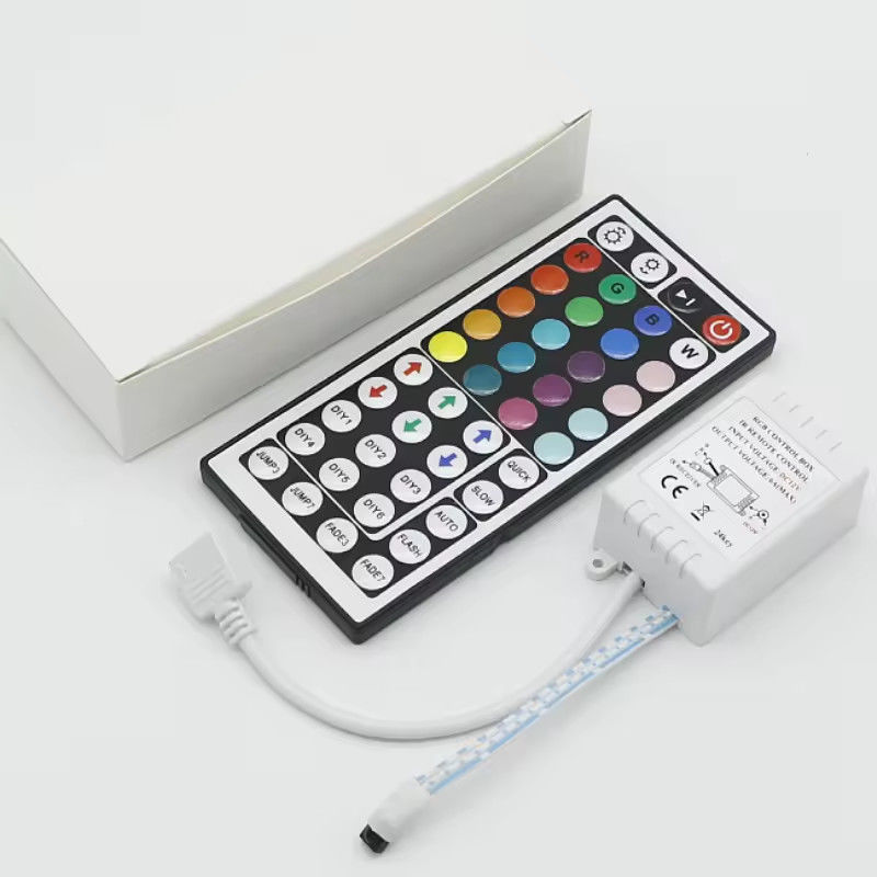Fabbrica originale 44 chiavi 5V 12V 24V RGB led Controller RF wireless led light Monocromo Dimmer Remote controller per led