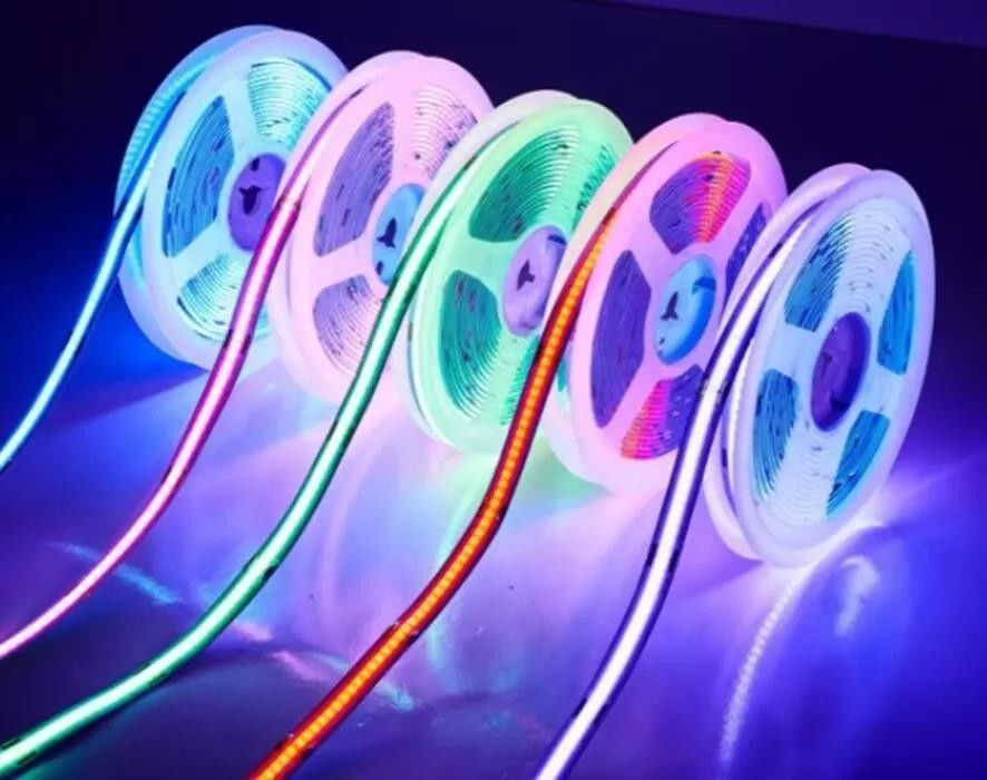 Lampada Flusso luminoso lm 1000 24V 576 led/metro RGB COB LED Soft Light Strip Diretto Buono