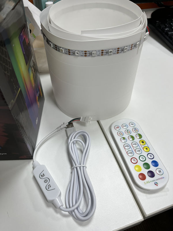 Google Alexa Compatibile Corner Light Modern Decoration Controllo remoto Tuya Supporto