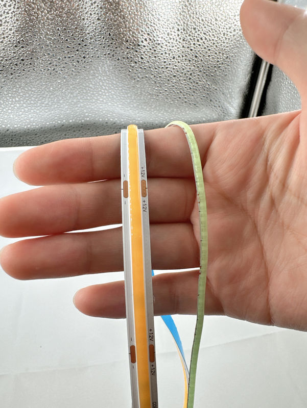 Alta luminosità 12V 5V COB LED Strip con alta CRI e 2700k-6500k Temperatura del colore