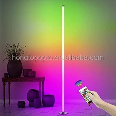 80lm/w Home Atmosphere Smart Led Floor Lamp con cambio colore USB RGB e controller IR
