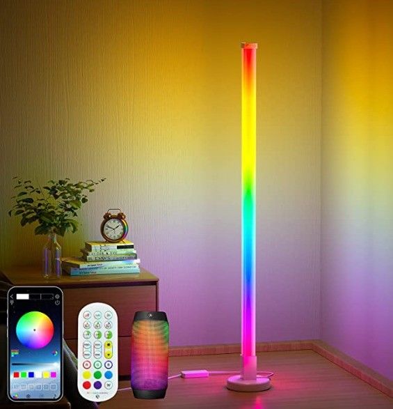 PC/ Ctn 18 Controllo remoto Cambiamento di colore Lampada da terra per angolo per camera da letto Wifi intelligente