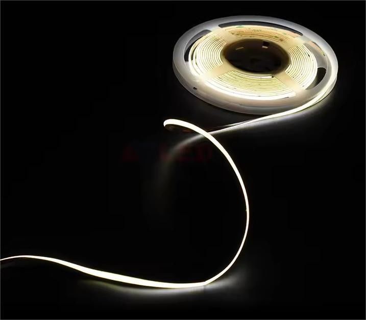 Super sottile larghezza di 3 mm di rame PCB Cob Strips luce per decorazioni per uffici all'aperto